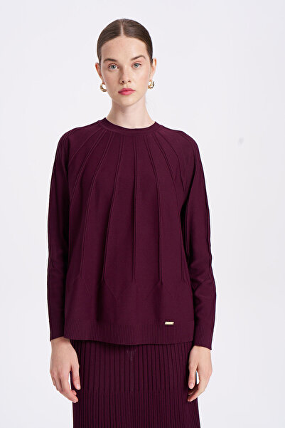 Niliwi Eteği Üçgen Desenli Bluz