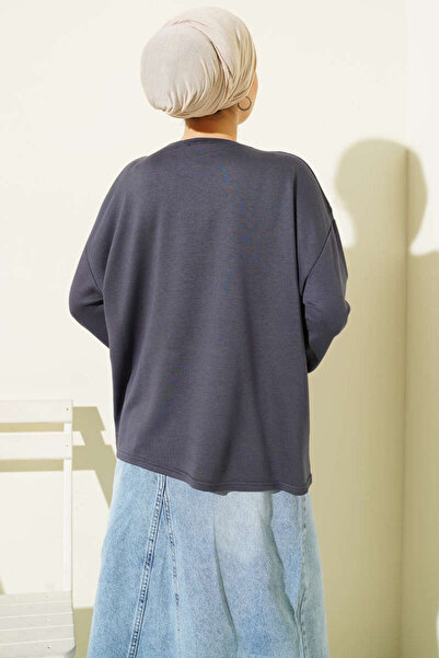 Smy moda Basic Blouse with Wrist Embroidery and Crew Neck