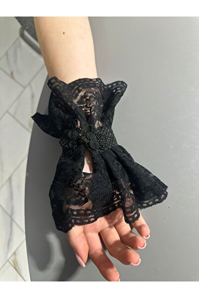 nata LACE CUFFS