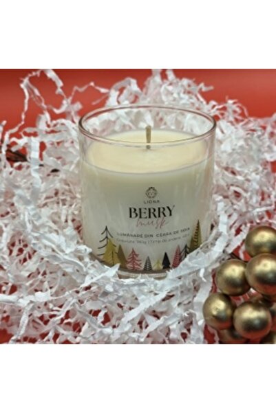 Liona Lumânare din ceară de soia în borcan de sticlă 180 g - Berry Mosk (Fructe roșii și mosc) - Etichetă de Crăciun