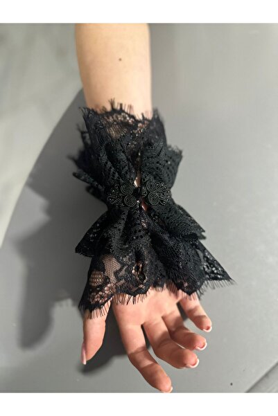 nata LACE CUFFS