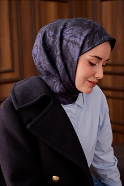 Silk Home وشاح من الحرير الخالص بنمط عرقي باللون الأزرق الداكن - KVS0905