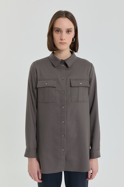 Nihan Τζιν εμφάνισης με λεπτομέρεια τσέπης, καπνιστό τουνίκ