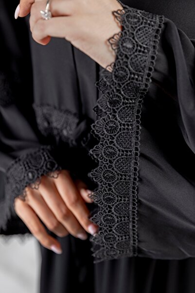 Ophelia AL SAEF ABAYAS