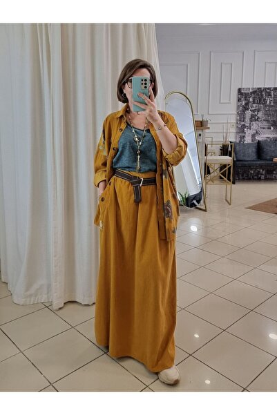 pudubutik Loose Cut Velvet Long Skirt Mustard
