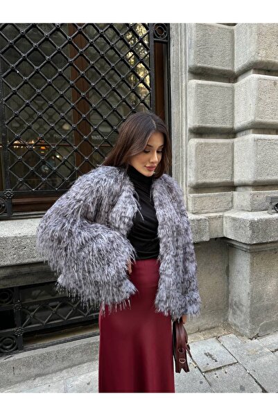 A&O Style Women's Oversized Patterned Extra Soft Textured Fur Coat