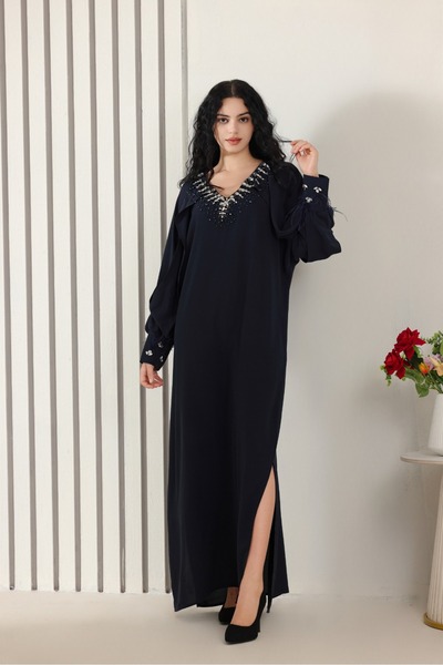 berlanty Women's embroidered V-shaped jalabiya