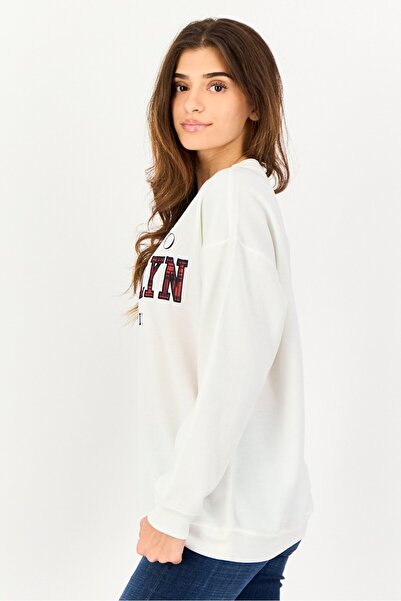 No Comment Women Crew Neck Long Sleeve Embroidered Sweatshirt, Off White