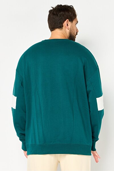 Puma Men Sportswear Fit Long Sleeve Outdoor Sweatshirt, Green