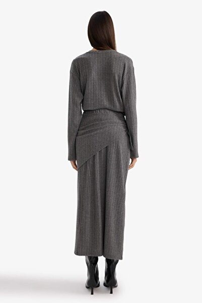 DeFacto A-Line Regular Waist Corded Fabric Ribbed Knit Midi Skirt G7151Ax25Wn