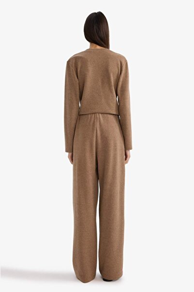 DeFacto φαρδύ μπατζάκι Φαρδύ παντελόνι με φαρδιά πόδια G6332AX25WN