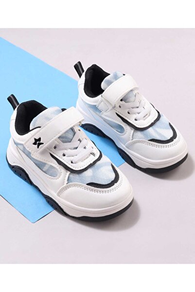 Cute Walk by Babyhug Velcro Closure Sneaker Shoes - White/Black