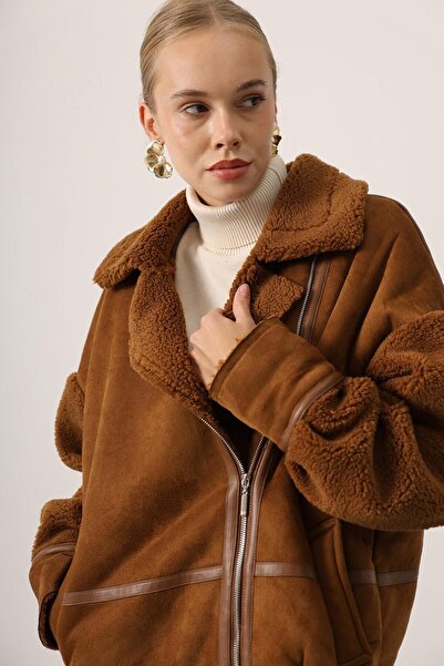 VAGGON Women's Brown Double-Breasted Collar Femruarlı Double Pocket Woolen Jacket Vs01617