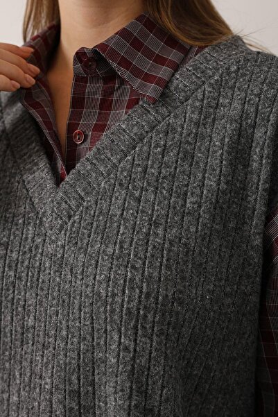 VAGGON Women's Anthracite Plaid Shirt Cardigan and Flared Pants Set Vs01622