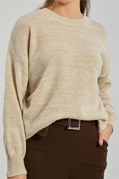 BARRELS AND OIL Women's Crew Neck Oversized Sweater - Light Stone