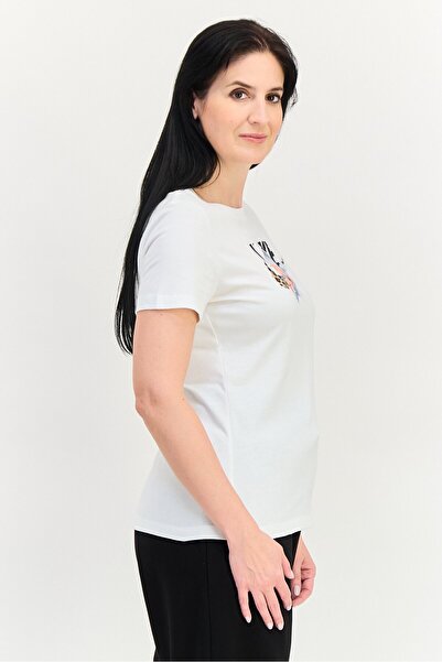 Nike Women Standard Fit Graphic Print Short Sleeve Outdoor T-Shirt, Off White