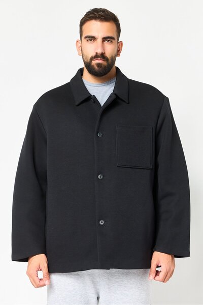 Nike Men Oversize Fit Long Sleeve Outdoor Shirt Jacket, Black