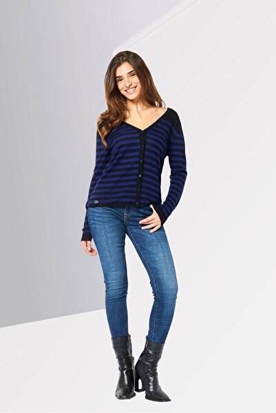 Lacoste Women V Neck Embroidered Logo Long Sleeve Cardigan, Multicolor