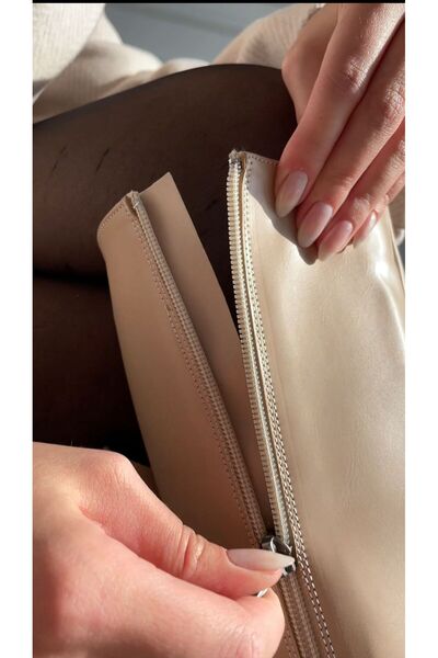 bahwar Pointed Toe Big Buckle Thin Heel Below the Knee Bitter Brown Women's Boots