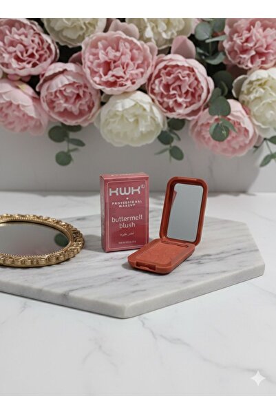 KWK احمر خدود بليشر فور ذا باتا