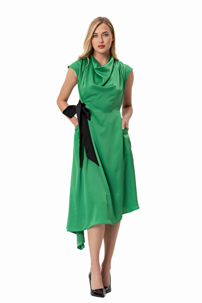 LADYNESS Kuşaklı Drapeli Şal Yaka Yeşil Saten Midi Elbise