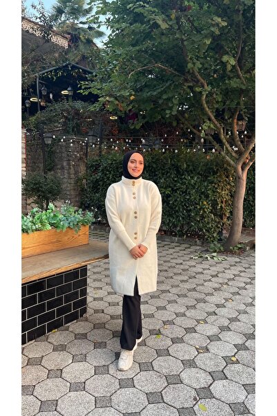 Thebomb Ala Long Buttoned Knit Cardigan