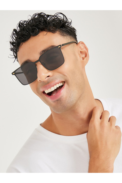 Styli Square Frame Sunglasses with Nose Pad