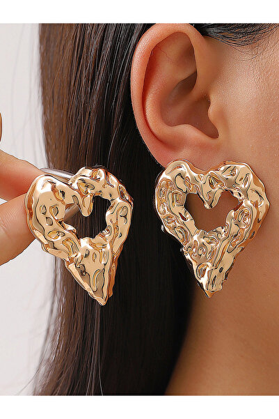 Take Two By Styli أقراط دائرية على شكل قلب مزخرفة