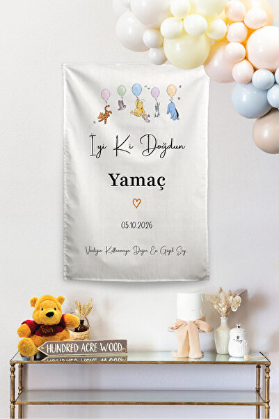 Vagonik Kişiye Özel Doğum Günü Happy Birthday Winnie The Pooh ve Balon Temalı Duvar Örtüsü Duvar Halısı