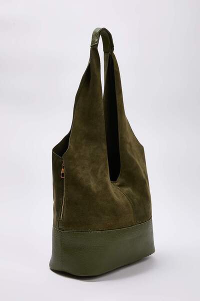 TRENDYOL SHOES Khakifarbene Midi-Umhängetasche aus echtem Leder mit Reißverschluss, erweiterbar, TAKAW26OC00048