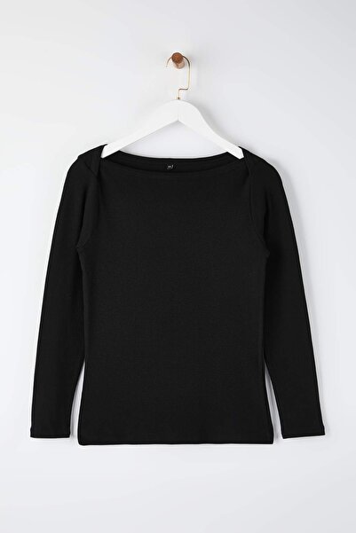 Trendyol Curve Black Boat Neck Fitted Ribbed Knit Knitted Plus Size Blouse Tbbaw26Af00093