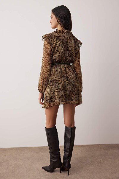 Trendyol Collection Κοντό / Μίνι υφαντό φόρεμα με καφέ ζωικό σχέδιο TWOAW26EL00359