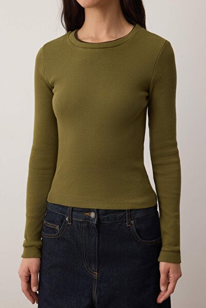 Trendyol Collection Oil Green Double-Layered Crew Neck Ribbed Stretchy Knitted Blouse Twoaw26Bz00067