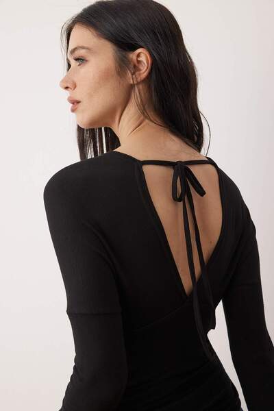 Trendyol Collection Black V-Neck Draped Regular/Regular Fit Backless Knitted Blouse Twoaw26Bz00288