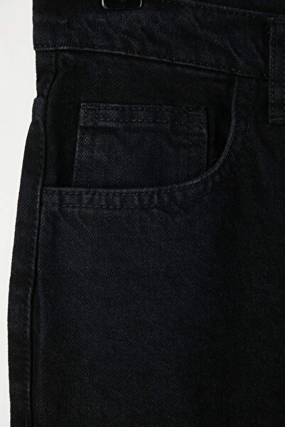 Trendyol Curve Black High Waist 90S Straight Fit Plus Size Jeans Tbbaw26Cj00052