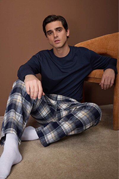 Trendyol Collection Navy Blue Regular Plaid / Checkered Woven Pajama Set Tmnaw26Pt00061