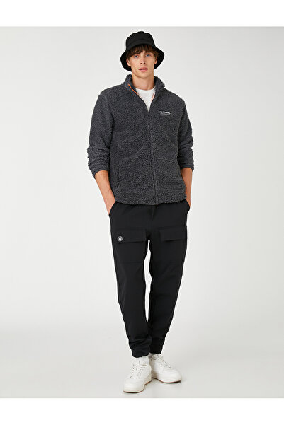 Koton Φούτερ με γιακά με σλόγκαν με στάμπα τσέπη με φερμουάρ