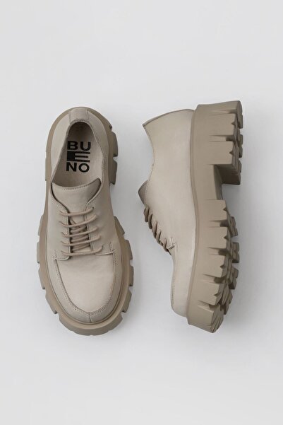 Bueno Shoes Μπεζ γυναικεία παπούτσια με τακούνι - 01wv4604