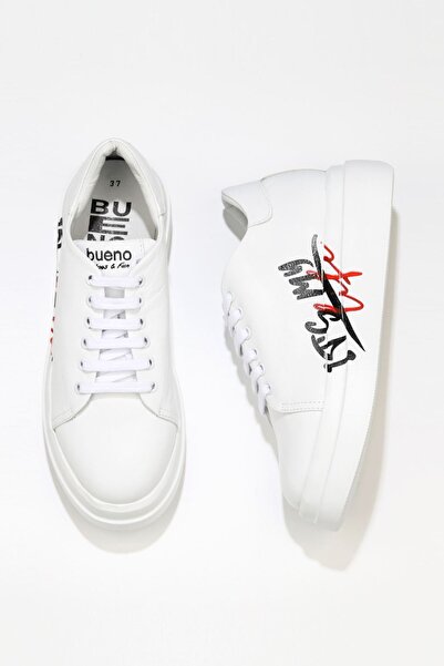 Bueno Shoes حذاء رياضي نسائي من الجلد الأبيض 01wt4700