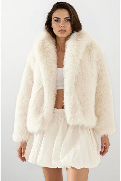 WeShaya Μπεζ μακρυμάνικο μπουφάν από ψεύτικη γούνα