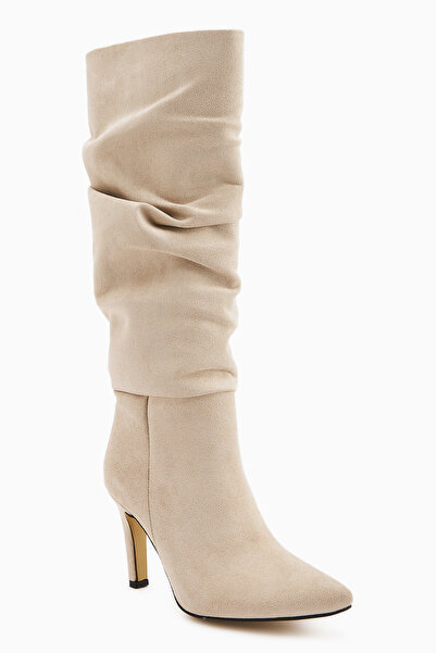 Limoya Χρώμα δέρματος Rimaz, Μπεζ σουέντ φυσούνα με μακριά μυτερά τακούνια Rider γυναικείες μπότες