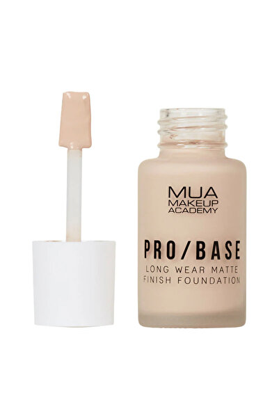 MUA Makeup Academy Pro Base Long Wear Matte Finish Foundation – 104