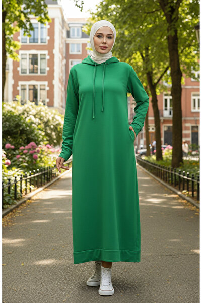 sefamerve Πράσινο αθλητικό φόρεμα με κουκούλα - 0190-03, δύο κλωστές