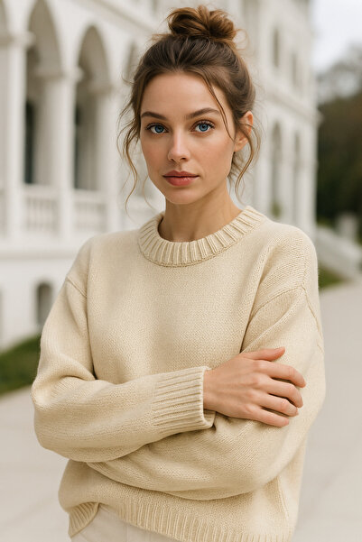 Rich Women's Beige Oversize Crew Neck Knit Sweater