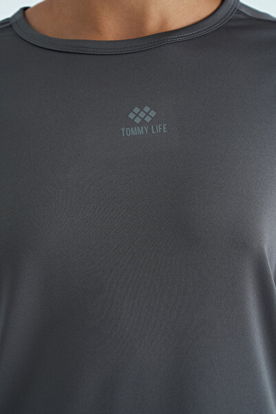 TOMMY LIFE Dark Gray O-Neck Print Detailed Oversize Short Sleeve Women's T-Shirt - 97263