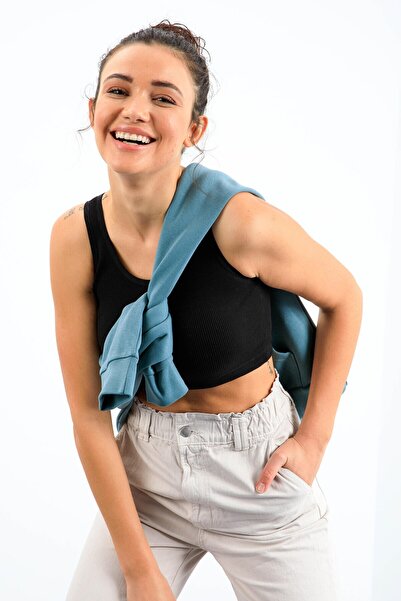 TOMMY LIFE Μαύρο Basic Zero Sleeve Slim Fit U-Neck γυναικείο εσώρουχο Crop Top - 97160