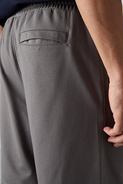 TOMMY LIFE Dark Gray Cotton Thick Soft Textured Comfort Fit Basic Men's Shorts - 81261