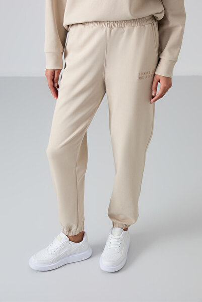 TOMMY LIFE Beige O-Neck Oversize Rubber Leg Women's Tracksuit Set - 95287