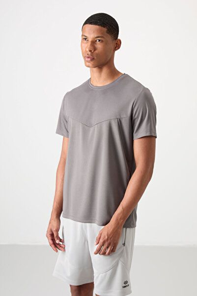 TOMMY LIFE Koyu Gri Nefes Alan Dokulu İnce Esnek Standart Fit Erkek Performan...