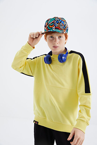 TOMMY LIFE Yellow Basic O Neck Boy's Sweatshirt - 11182